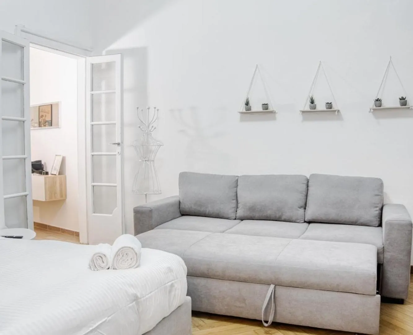 Apartamento Charming Darsena Suite - Amazing Position Next To Navigli Milão